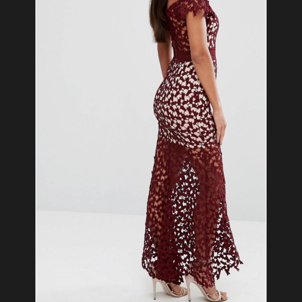 Crochet type dress. Nude with maroon overlay